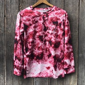 Red/white tie dye longsleeve Ivory Ella pocket tee